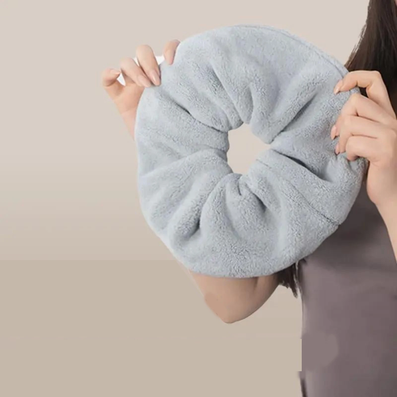Travel Accessories Aesthetic - 1 Buah Handuk Rambut Penyerap Scrunchie